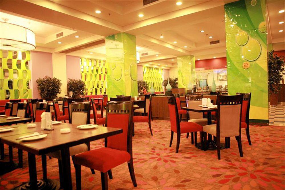 Holiday Inn Express Zhengzhou Zhongzhou By Ihg ร้านอาหาร รูปภาพ